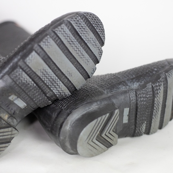 Hunter Gray Snakeskin Tall Rain Boots Size 5 – Flaws - Picture 10 of 11